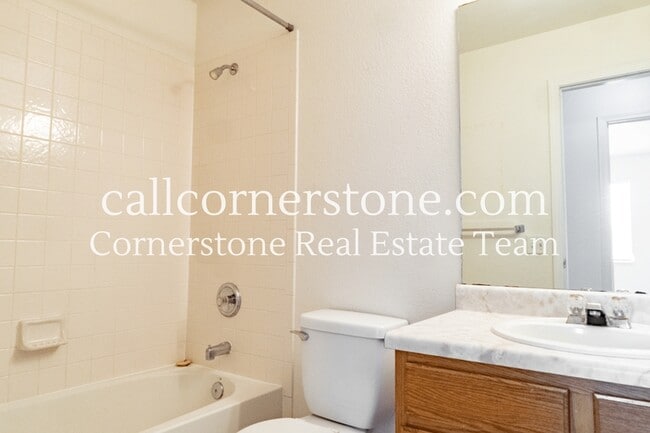 Building Photo - 7511 Barn Owl Dr