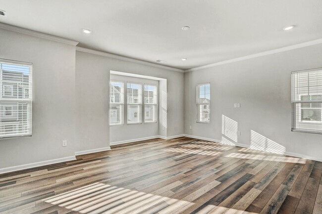 Building Photo - BRAND NEW TOWNHOME Available now, Depot 49...