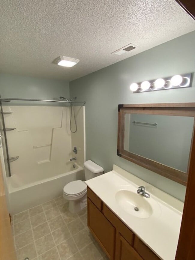 Building Photo - Sneads Ferry Home for RENT! Justice Farms