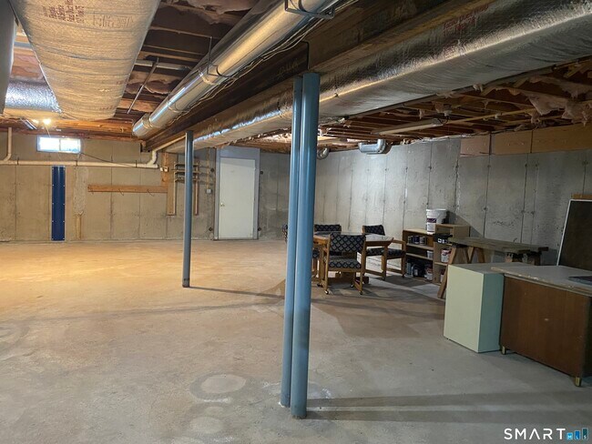 Building Photo - 54 Winchester Dr