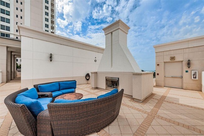 Building Photo - 331 Cleveland St