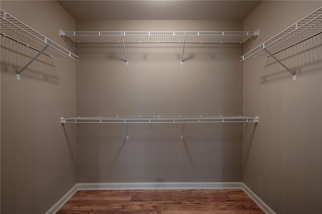 Building Photo - 211 Gilmore Cir SW