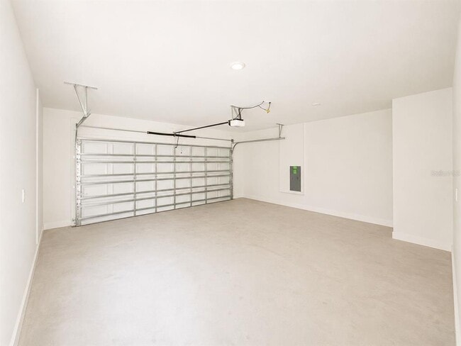 Building Photo - 2420 Bluestone Rd