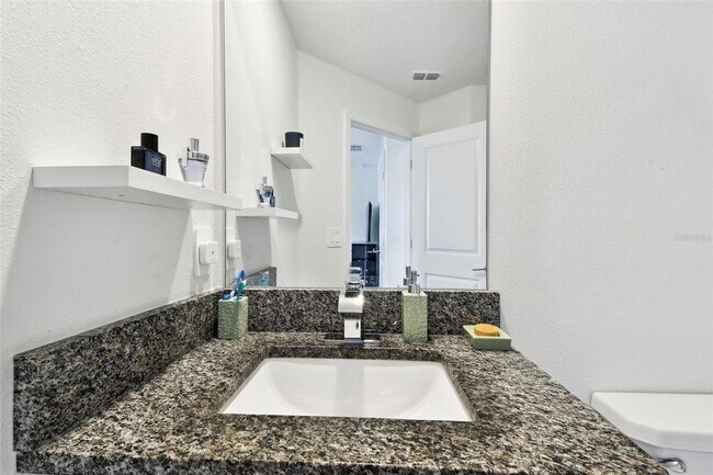 Building Photo - 2513 Sunray Venus Wy