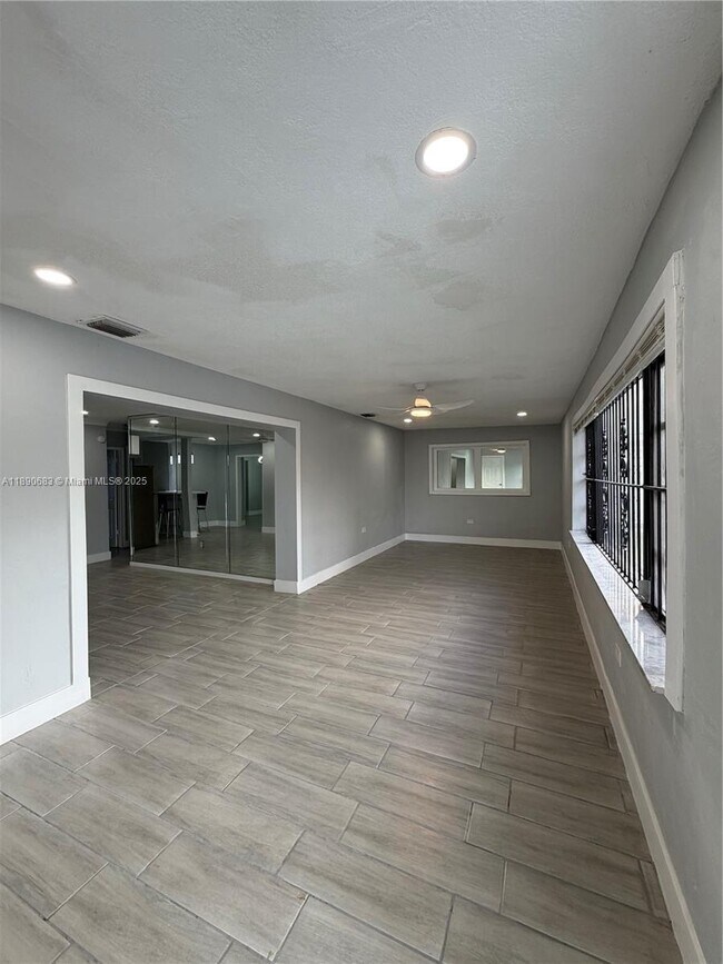 Building Photo - 2531 NW 152nd Terrace