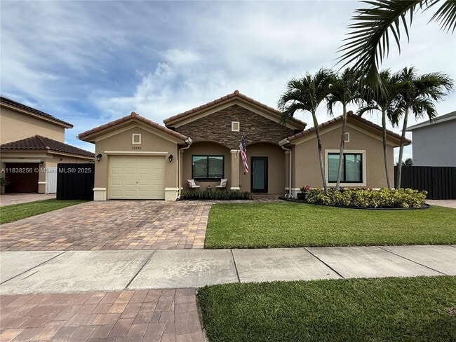 Building Photo - 13232 SW 274th Terrace