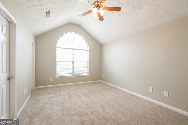 Building Photo - 3418 Newgold Ter