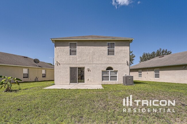 Building Photo - 17017 Lixberry Way