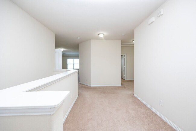 Building Photo - Elegant 5-Bedroom Home in Frisco ISD with ...