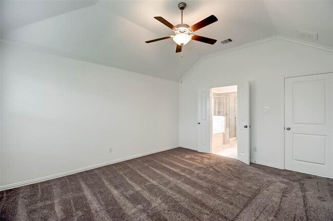 Building Photo - 2323 Green Kale Dr