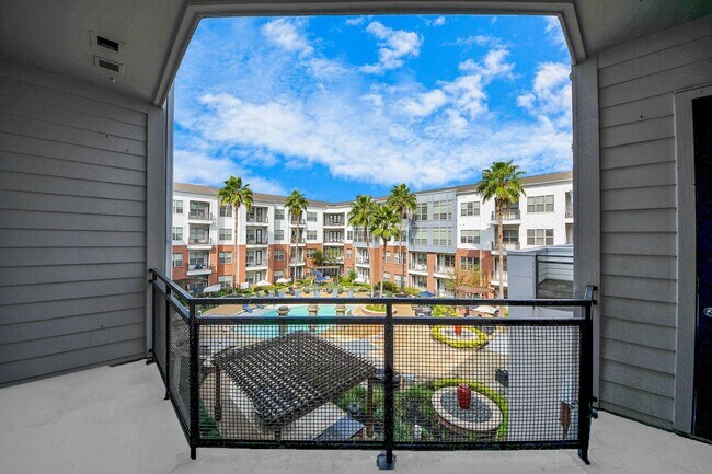 Building Photo - 5455 Richmond Ave.