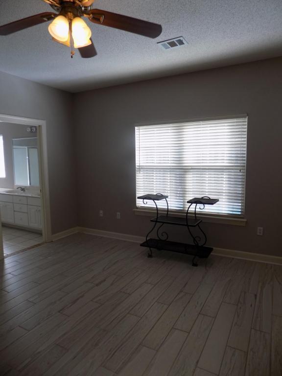 Building Photo - 1438 The Crossings