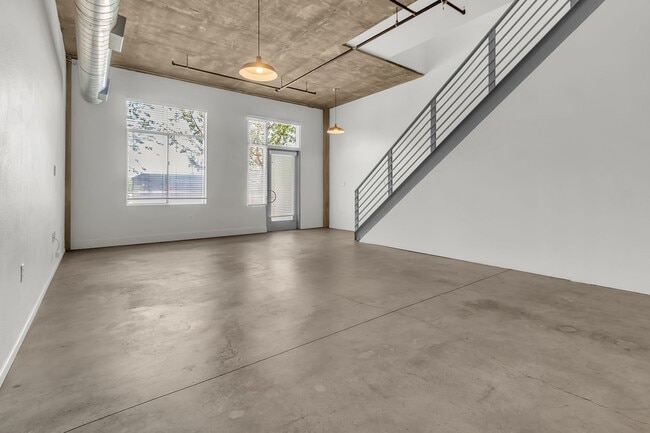 Building Photo - 144 S Harbor Blvd