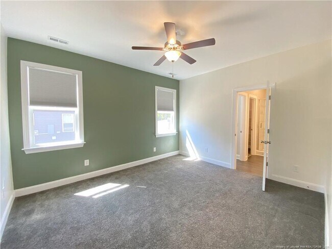 Building Photo - 616 Courtland Dr