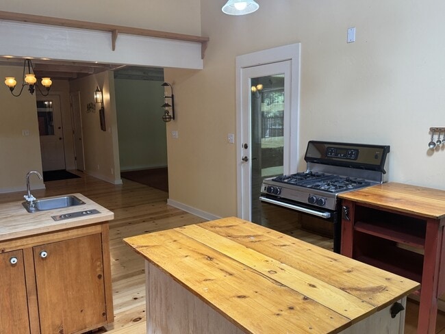 Building Photo - 13216 Tranquility Ln