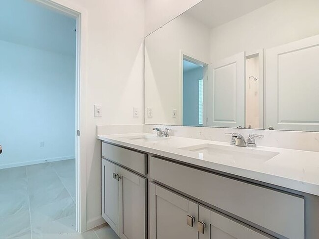 Building Photo - Brand New Luxury Town House in Island Village a Celebration, FL maintenance free community.