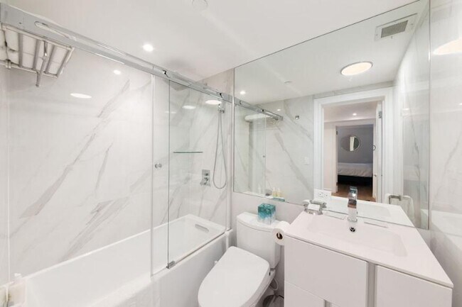 Building Photo - 1 bedroom in NEW YORK NY 10019