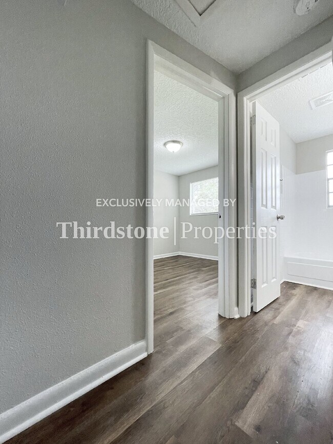 Building Photo - 5164 Timawatha Ave