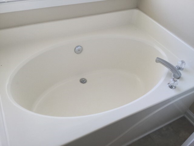 Building Photo - 6216 Roseway Ct