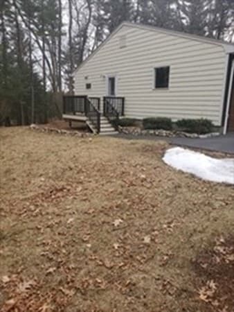 Building Photo - 17 Hilltop Dr
