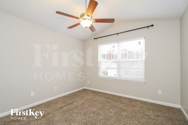 Building Photo - 5924 Odenton Ln