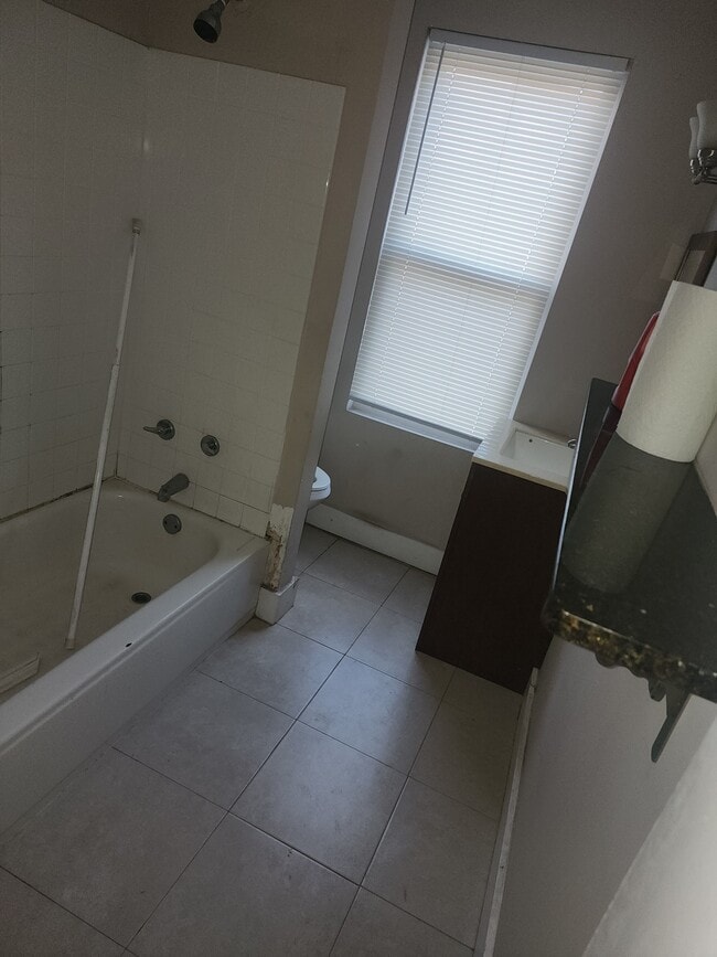 Building Photo - 4200 Powelton Ave