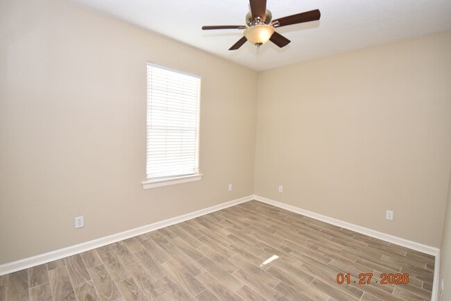 Building Photo - 3108 Avenue D