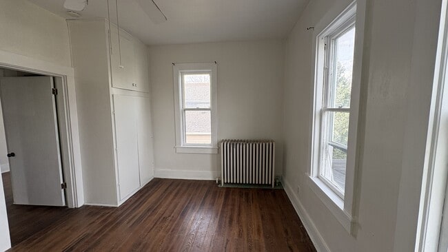 Building Photo - 110 S 4th St