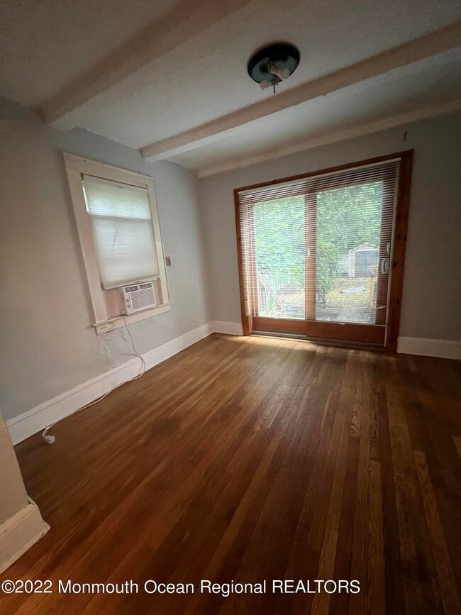 Building Photo - 432 Harnell Ave