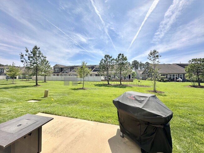 Building Photo - 127 Repose Ln