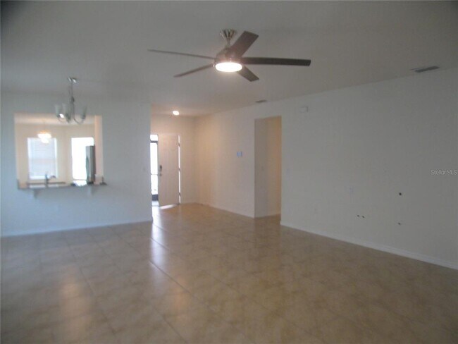 Building Photo - 599 Autumn Stream Dr