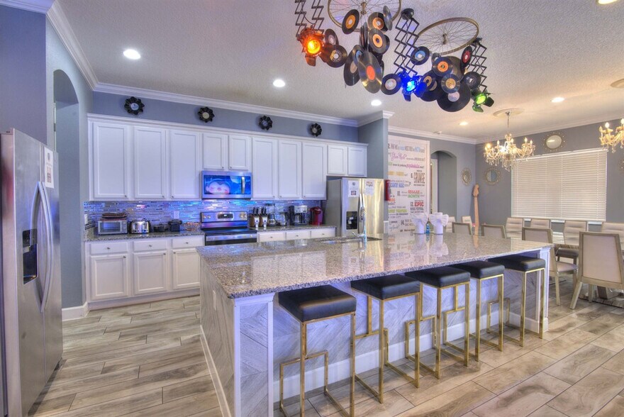 Building Photo - 4011 Oakrise Lp