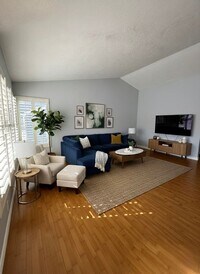 Building Photo - 2 Bedroom 2 bath Condo in Irvine