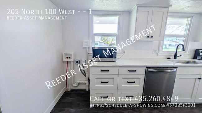 Building Photo - 205 N 100 W