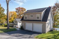 Building Photo - 4027 Graywood N