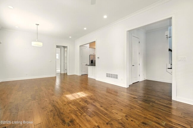 Building Photo - 8707 Featherbell Blvd