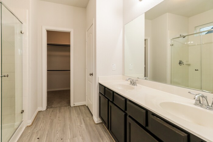 Building Photo - 40538 Berylline Ln.