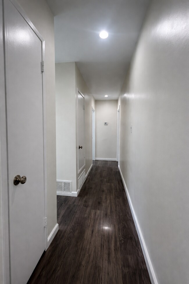 Building Photo - Finally A Home that Adapts to Your Lifestyle