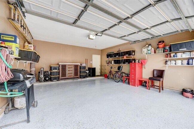 Building Photo - 5141 Del Monte Dr