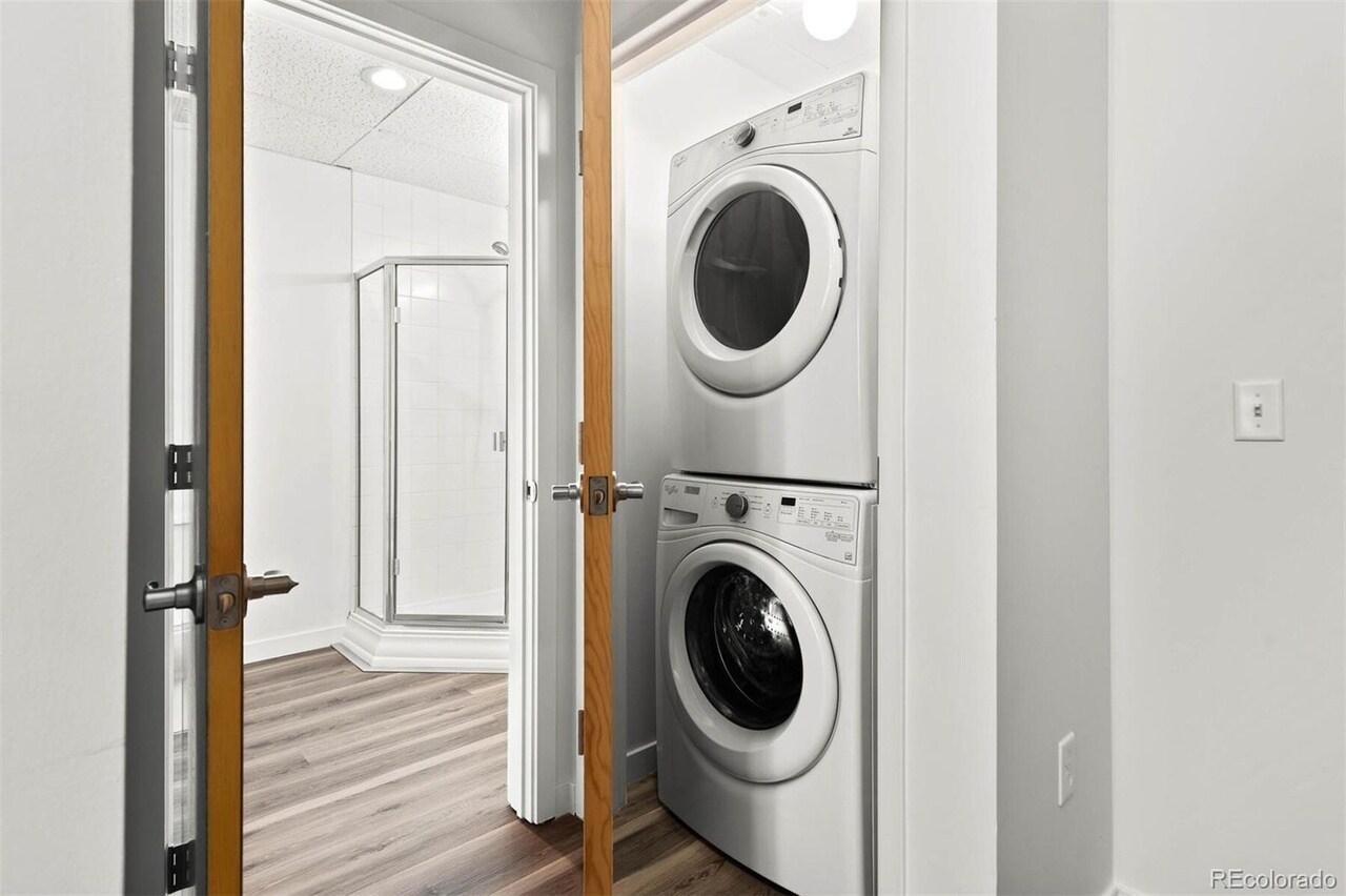 Building Photo - 3100 Huron St