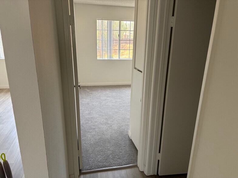 2nd bedroom with linen closet - 18071 Beneda Ln