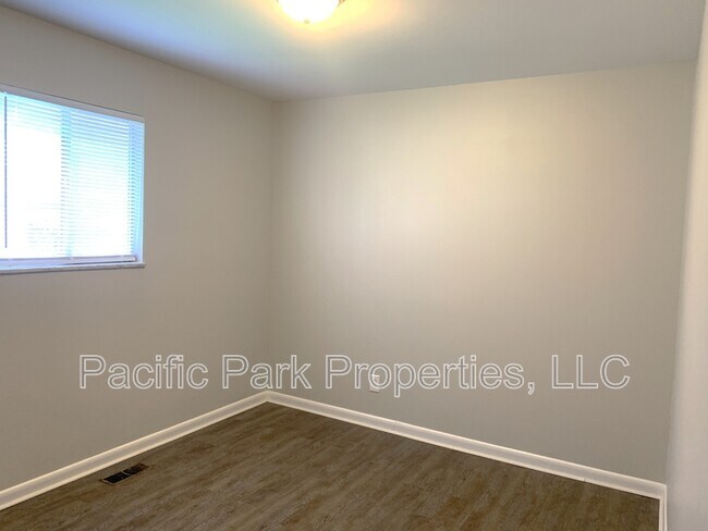 Building Photo - 1753 Horizon Ln