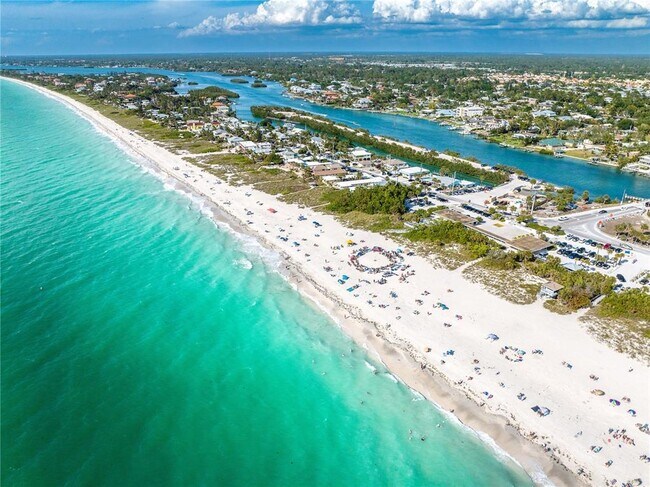 Building Photo - 5636 Cantucci St