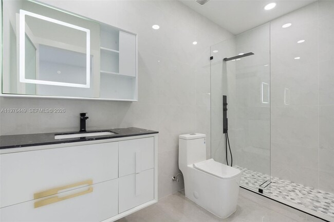 Building Photo - 4800 SW 61st Ave