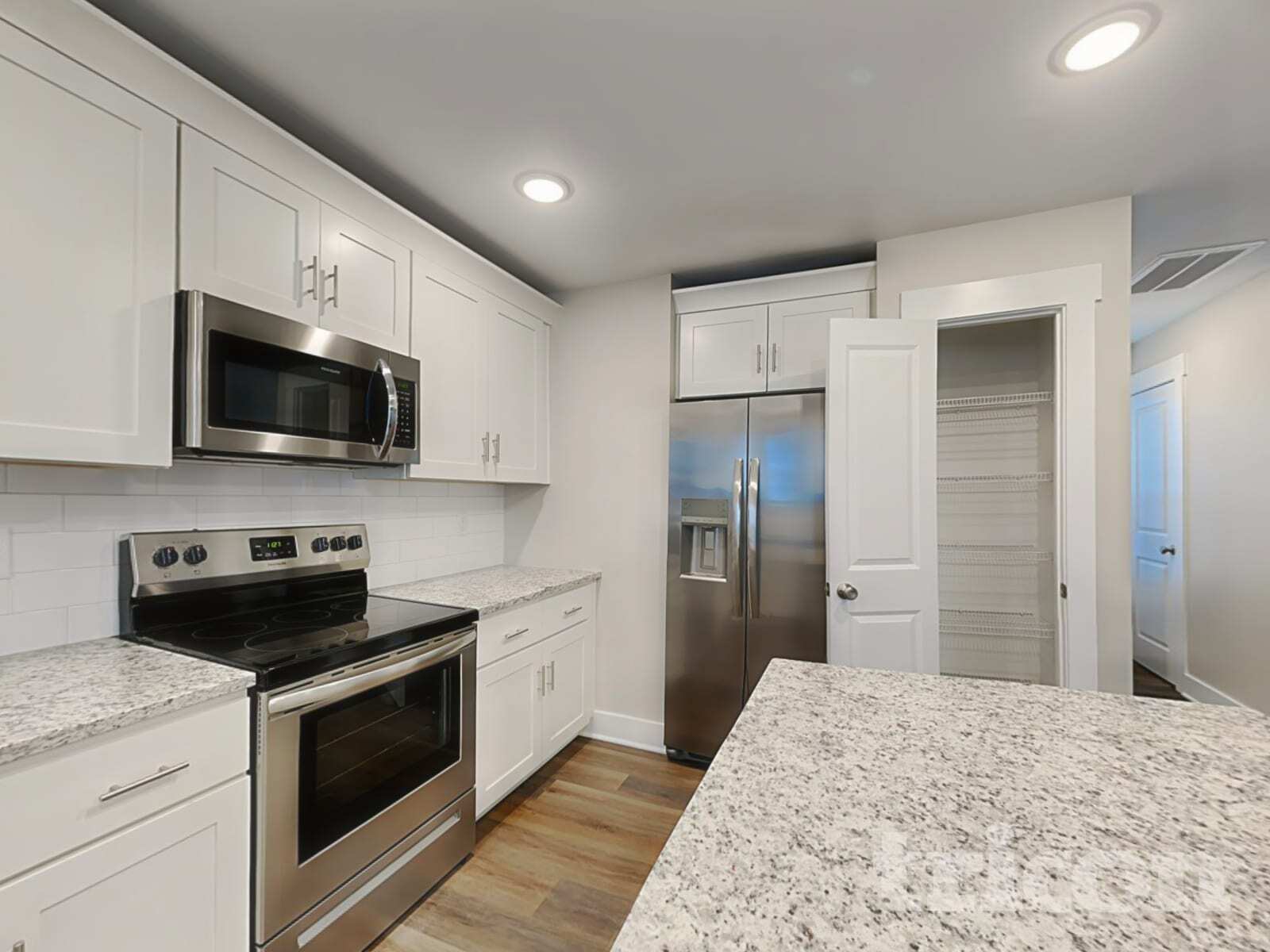 Building Photo - 417 Brookfield Dr