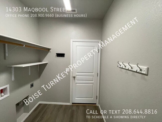 Building Photo - 14303 Maqbool St
