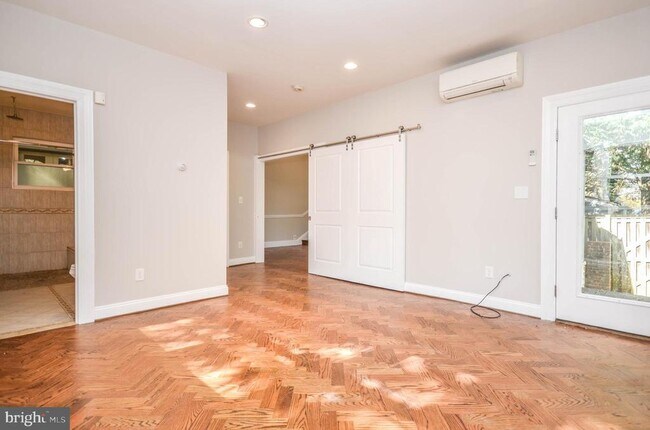 Building Photo - 7205 46th St