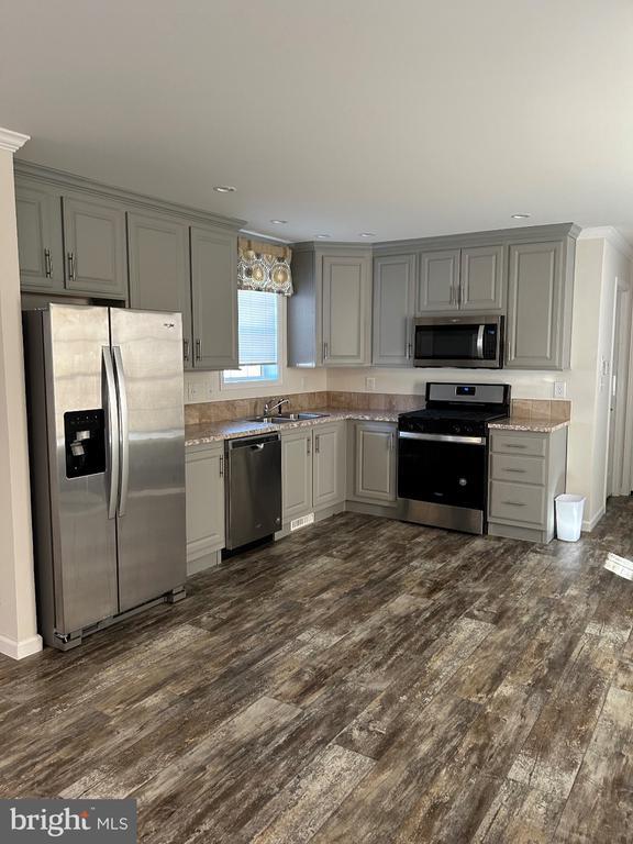 Building Photo - 54 Sherwood Forest Way