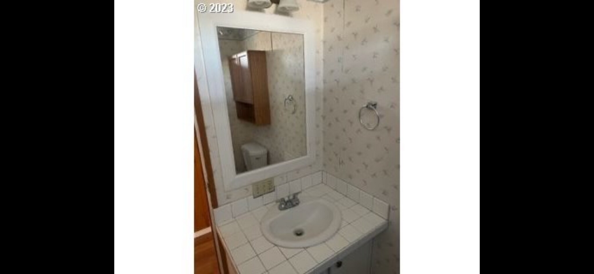 Building Photo - 50350 Cowens Rd