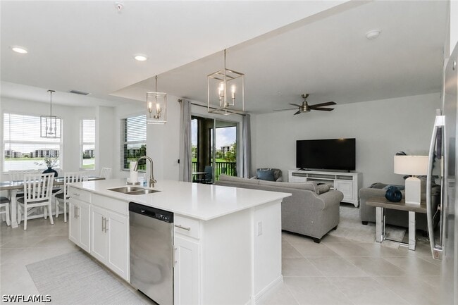 Building Photo - 5749 Double Eagle Cir